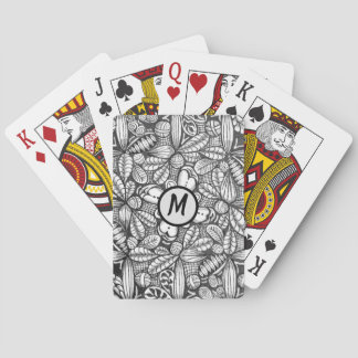 Zwart-wit handgetekend krabbeltje met monogram pokerkaarten