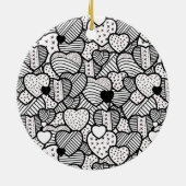 Zwart wit harten patronen keramisch ornament (Achterkant)