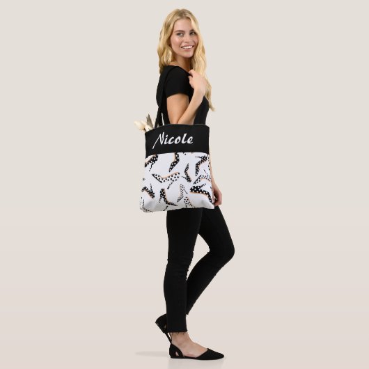 Zwart-wit hoge hakken tote bag (Op model)