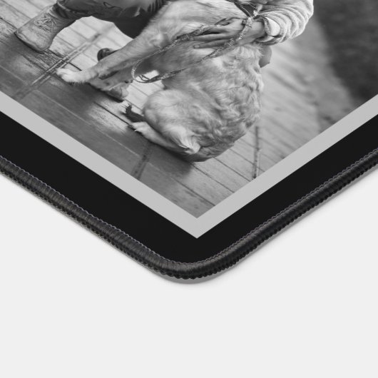 Zwart-wit Hond Memorial 2 Fotocollage Bureaumat (Hoek)