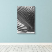 Zwart-wit hosta Leaf Canvas Afdruk (Insitu (Houten vloer))