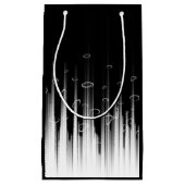 Zwart-wit hypnotische cirkelvormige lijn strepen k klein cadeauzakje (Voorkant)