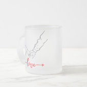 Zwart-wit illustratieve Holding Hands paar Matglas Koffiemok (Voorkant links)