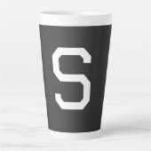 Zwart-wit Initiaal Letter Monogrammed Plain Latte Mok (Voorkant)