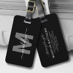 Zwart Wit Initiaal naam Monogram Bagagelabel<br><div class="desc">Creëer Uw eigen aangepaste elegante moderne zwart wit Initiaal naam Monogram Bagagelabel. Dit chique en stijlvolle bagagelabel is een ideaal reisaccessoire voor de wereldreiziger of iedereen met een serieus hoesje van reislust. Met een uniek monogram aan de voorkant met een gedurfd initiaal en een stijlvolle scriptnaam aan de overkant, geeft...</div>