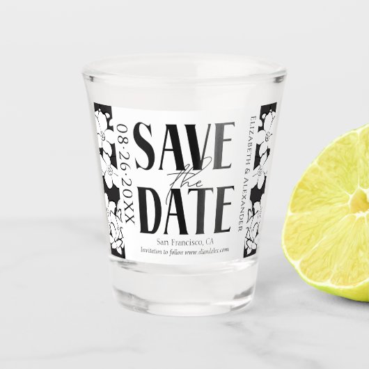 Zwart & Wit Kalligrafie Bruiloft Save the Date Shot Glas (Voorkant)