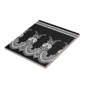 Zwart-wit Kant Ornamenten 1 Tegeltje (Zijkant)