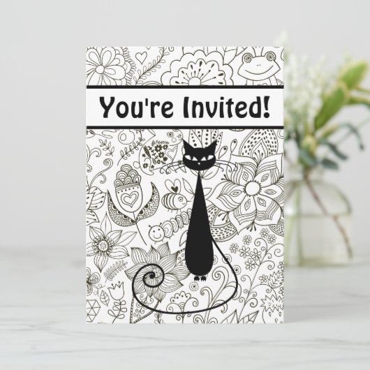 Zwart-wit kat en tuin verjaardag uitnodiging (Staand voorkant)