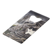 Zwart Wit Kat Gargoyle Creditkaart Flessenopener (Voorkant Gekanteld)