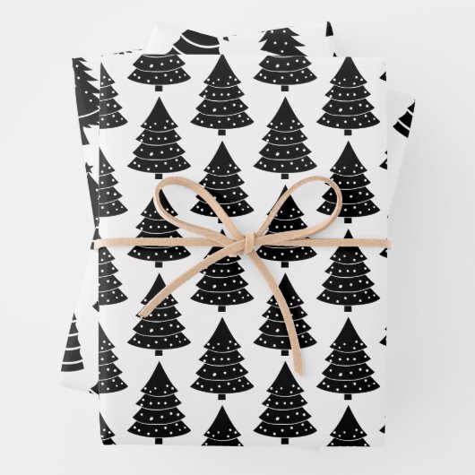 Zwart-wit kerstbomen patroon inpakpapier vel (In situ)