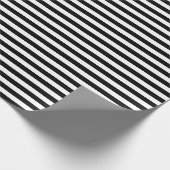 Zwart-wit Kleine Grootte Horizontale Strepen Cadeaupapier (Hoek)