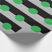 Zwart wit kleurenblok en groene cirkel cadeaupapier (Hoek)