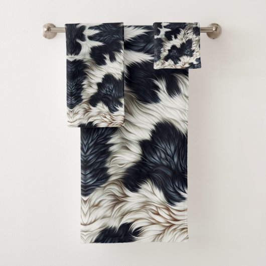 Zwart & Wit Koe Spots Furry Look Bad Handdoek (Insitu)