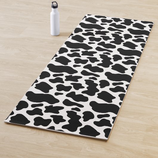 Zwart-wit koeienprint yogamat (In situ)