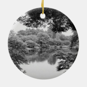 Zwart-wit, koel, unieke natuur en meer keramisch ornament