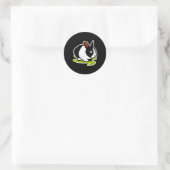 zwart-wit konijn ronde sticker (Tas)