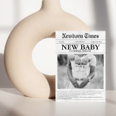 Zwart-wit krant baby shower kaart