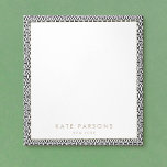 Zwart wit, Latijns patroonpatroon Notitieblok<br><div class="desc">Zwart-wit roosterpatroon achtergrond. Voor extra overeenkomende marketingmaterialen,  aangepast ontwerp of logo,  kunt u contact met mij opnemen op maurareed.designs@gmail.com en ik zal binnen 24 uur reageren. Voor verzending neemt de voorraad van de kaart en de prijsstelling direct contact op met Zazzle.</div>