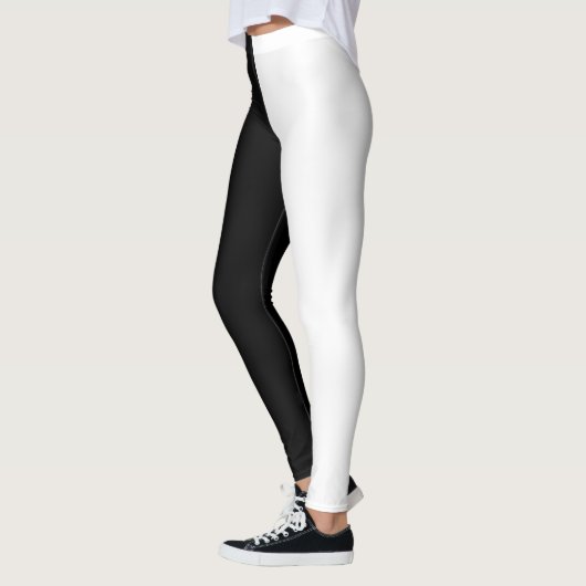 Zwart-wit Leggings (Links)