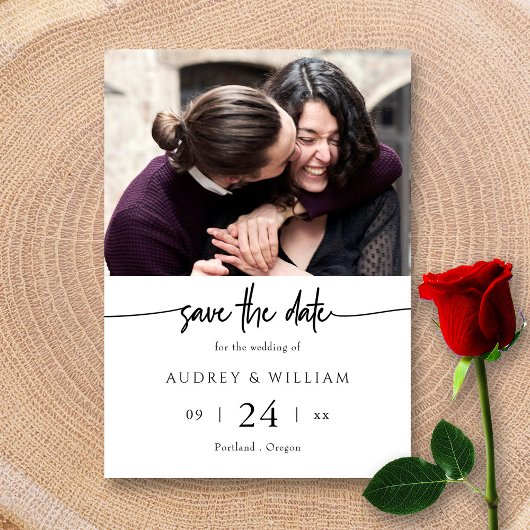 Zwart-wit liefdesverhaal: moderne trouwfoto save the date