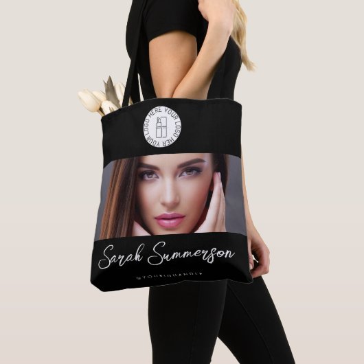 Zwart Wit Logo Foto Make-up Studio Tote Bag (Dichtbij)