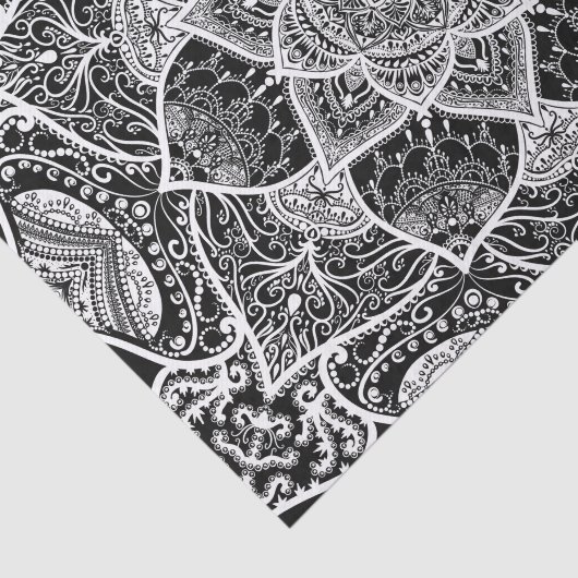 Zwart-wit Mandala - Loergann in Raven Tissuepapier (Detail)
