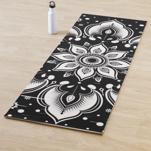 Zwart-wit mandala patroon yogamat (In situ)