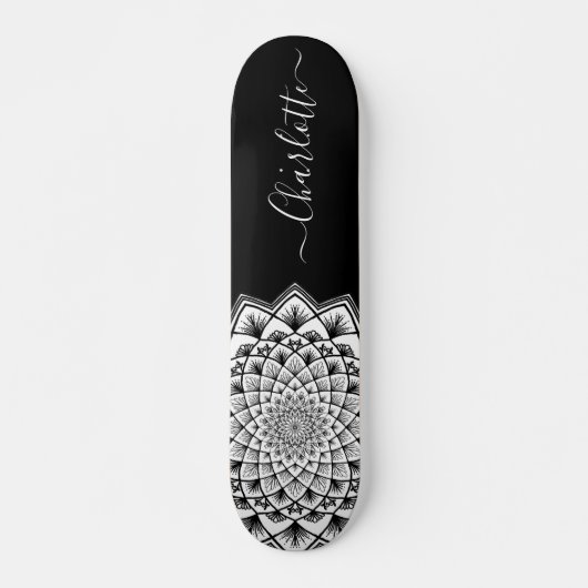 Zwart wit Mandala Pattern Monogram Skateboard (Voorkant)
