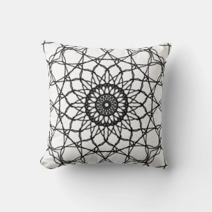 Zwart-wit Mandala Sierkussen