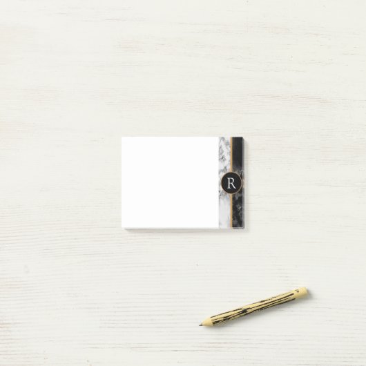 Zwart Wit Marmer Post-it® notes Custom Letter (Op bureau)