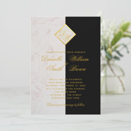 Zwart Wit Marmeren Monogram Goud Elegant Bruiloft Kaart (Staand voorkant)