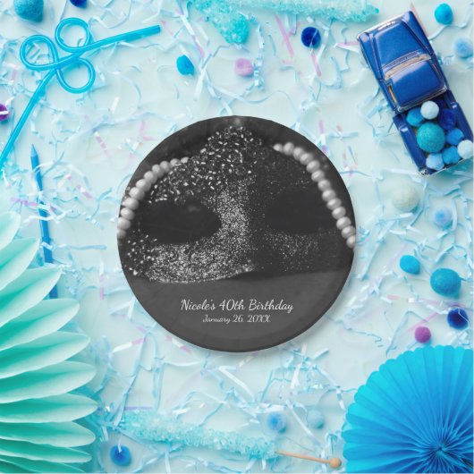 Zwart-wit Masquerade Masker & Parels Party Papieren Bordje (Feest)