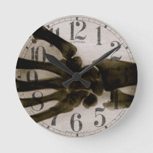 zwart-wit menselijk-breedband röntgenfoto's ronde klok