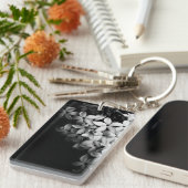 Zwart-wit mini bloemen sleutelhanger (Voorkant Rechts)