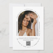 Zwart-wit Minimal Arch QR Code Wedding Kaart (Achterkant)