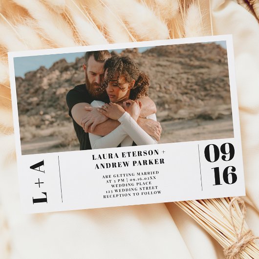 Zwart wit minimalistische initialen 1 foto bruilof kaart