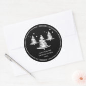 Zwart wit minimalistische kerstbomen ronde sticker (Envelop)