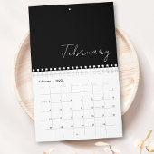 Zwart-wit minimalistische scripttypografiefamilie kalender