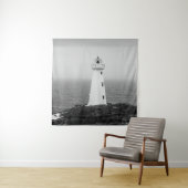 Zwart-wit minimalistische vuurtoren wandkleed (In situ)
