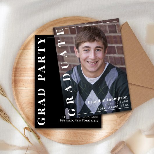 Zwart-wit Modern Afstuderen Fotosjabloon Aankondiging