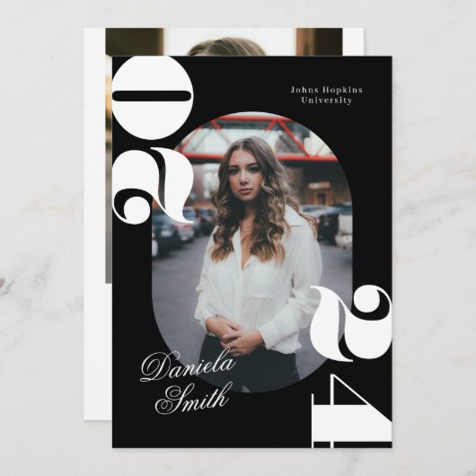 Zwart & Wit Modern Bold Klasse van 2024 Afstuderen Kaart (Voorkant / Achterkant)