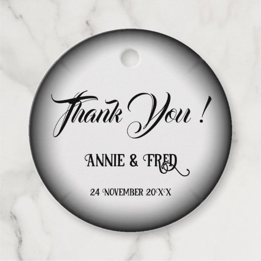 Zwart-wit Modern Elegance Wedding Favor Labels (Voorkant)