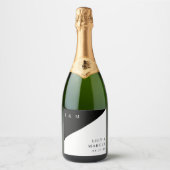 Zwart-wit Modern Elegant Monogram Huwelijk Sparkling Wijnetiket (Voorkant)