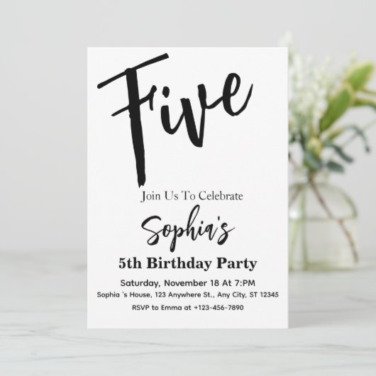 Zwart & Wit Modern Meisje 5e Verjaardagsfeestfoto Kaart (Staand voorkant)