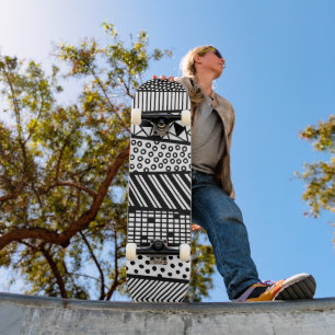Zwart-wit - modern patroon persoonlijk skateboard