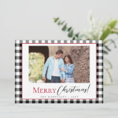 Zwart Wit Modern Rustiek Plaid Koppel foto Feestdagenkaart (Staand voorkant)