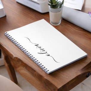 Zwart wit modern script meisjesmonogram naam notitieboek