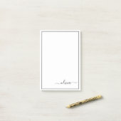 Zwart wit modern script meisjesmonogram naam post-it® notes (Op bureau)