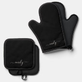 Zwart-wit Modern Script Monogram Naam Ovenwant & Pannenlap Set (Voorkant / Achterkant)