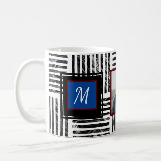 Zwart wit modern Stripe Patroonmonogram Koffiemok (Links)